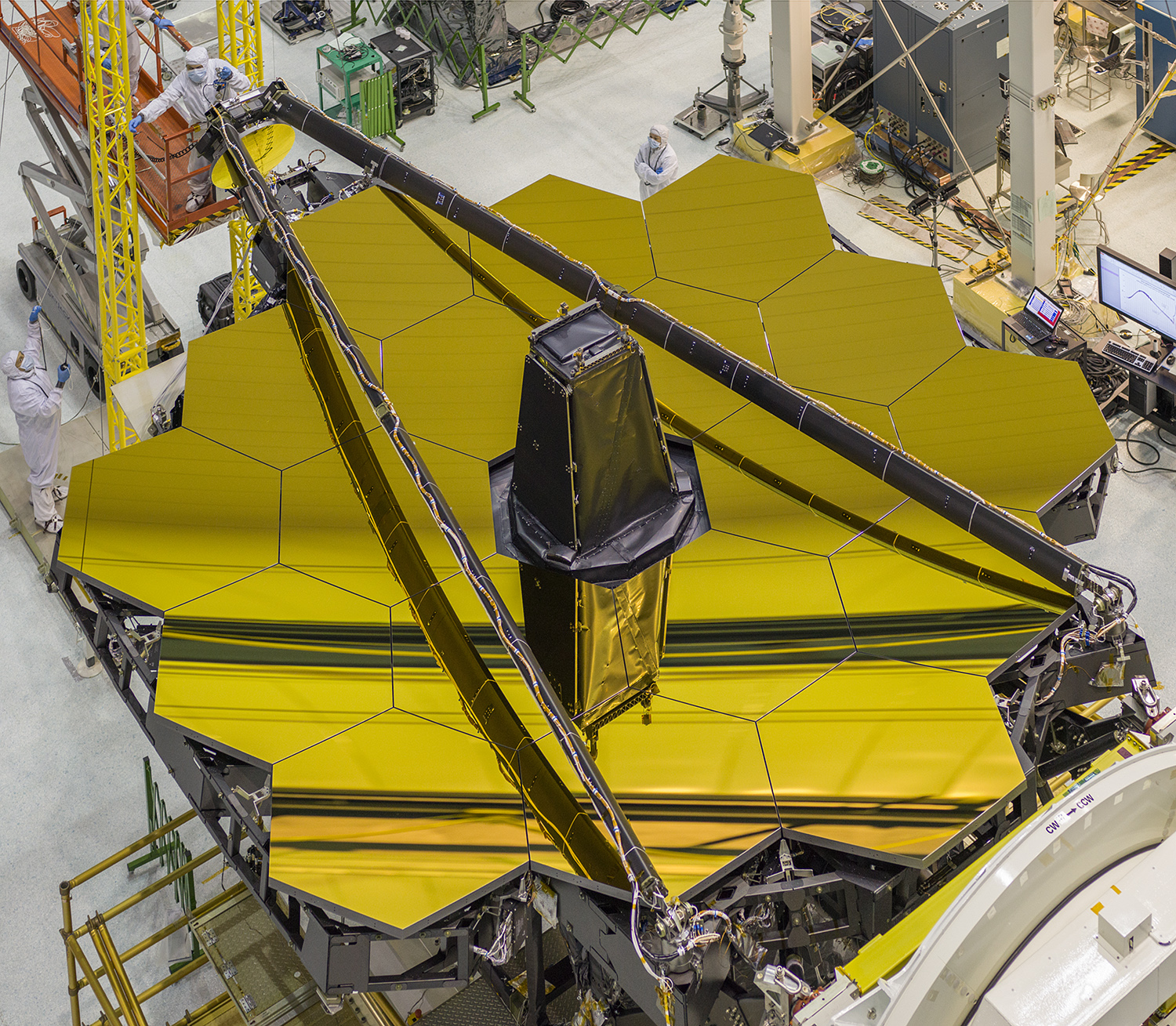 An overhead view of the James Webb Space Telescope primary mirror. Image by NASA, Chris Gunn used under fair use.